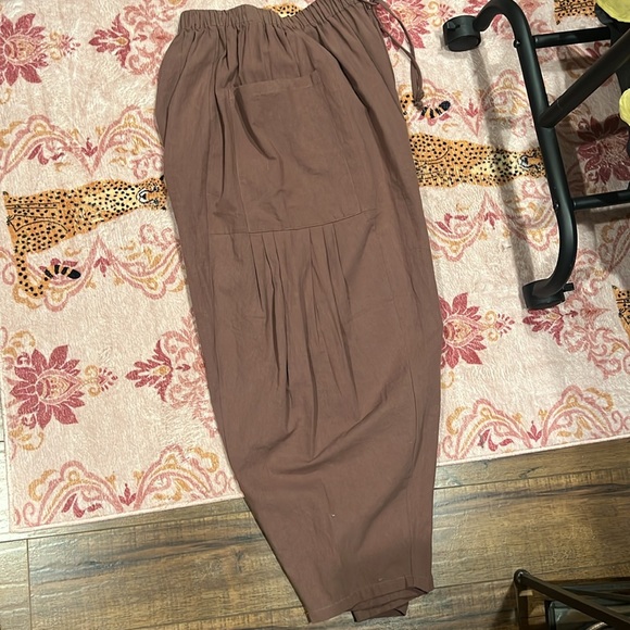 Wide Leg Mocha Crop Barrel Style Oversized Pockets Drawstring Waist by Blu Ivy - Picture 7 of 7